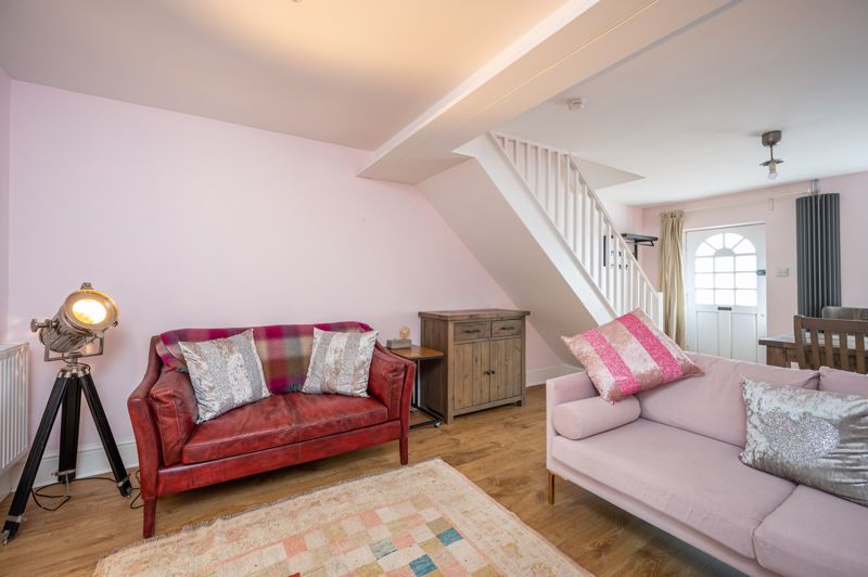 Sitting Room- click for photo gallery
